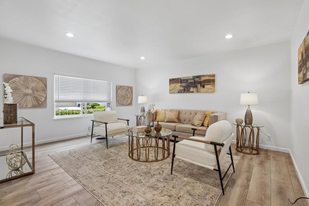 6055 Foothill Glen Drive