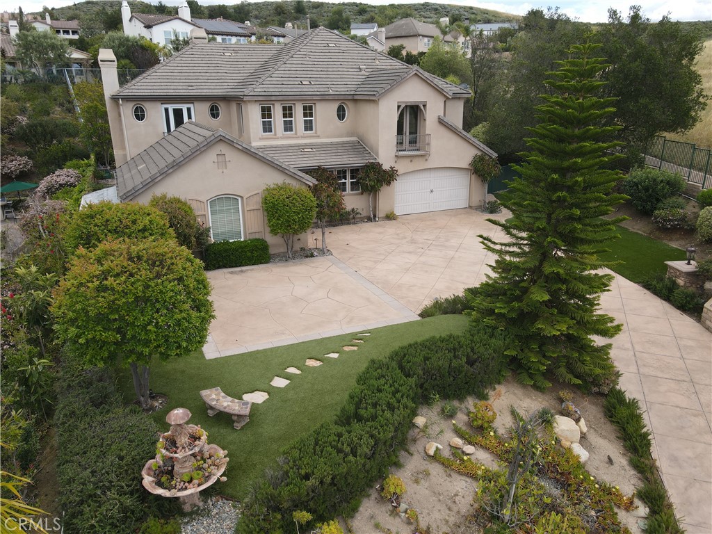 3308 Crosspointe Court