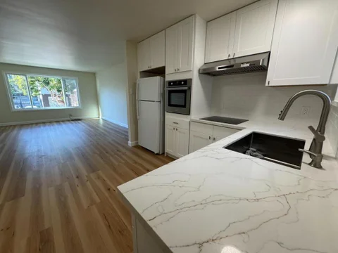 370 Bartlett Avenue Unit 2, San Francisco, CA 94110 - MLS#: ML82033368