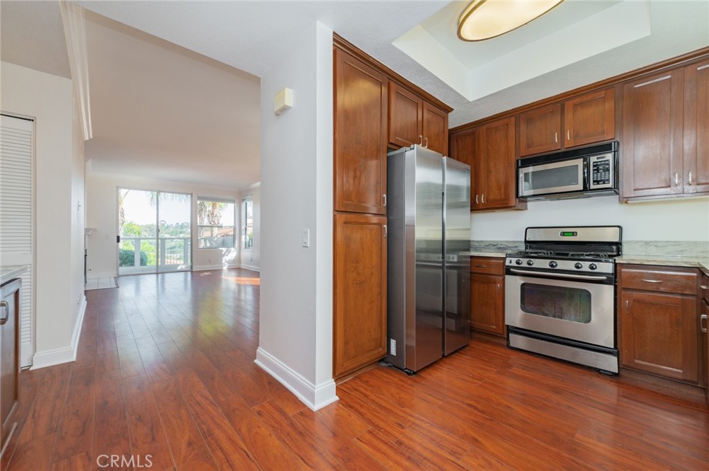 30902 Clubhouse 19A