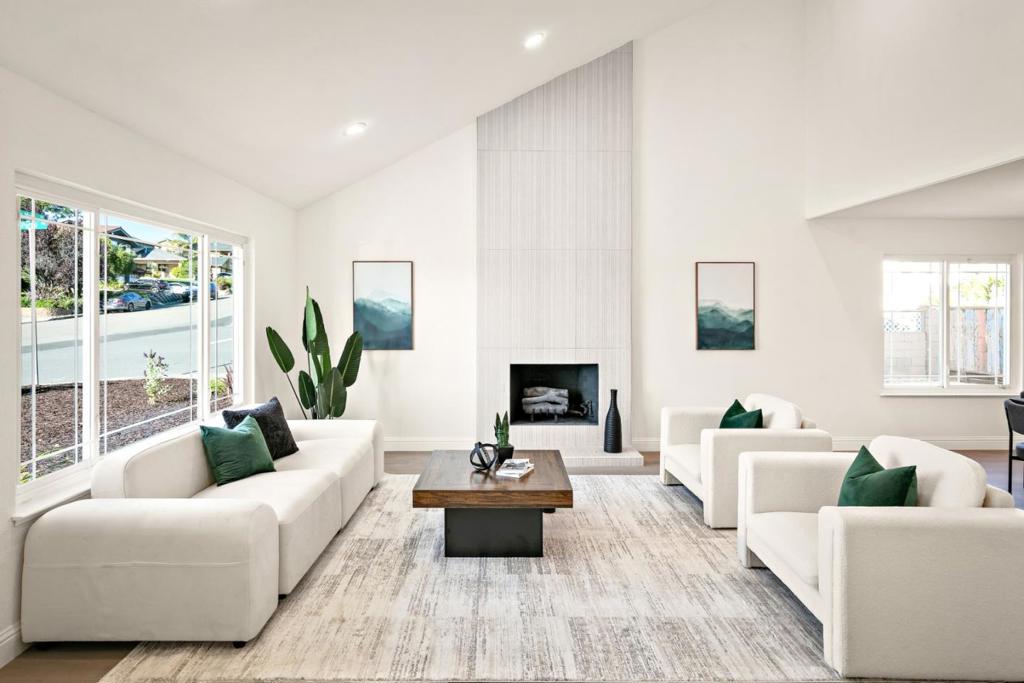 3531 La Mesa Drive