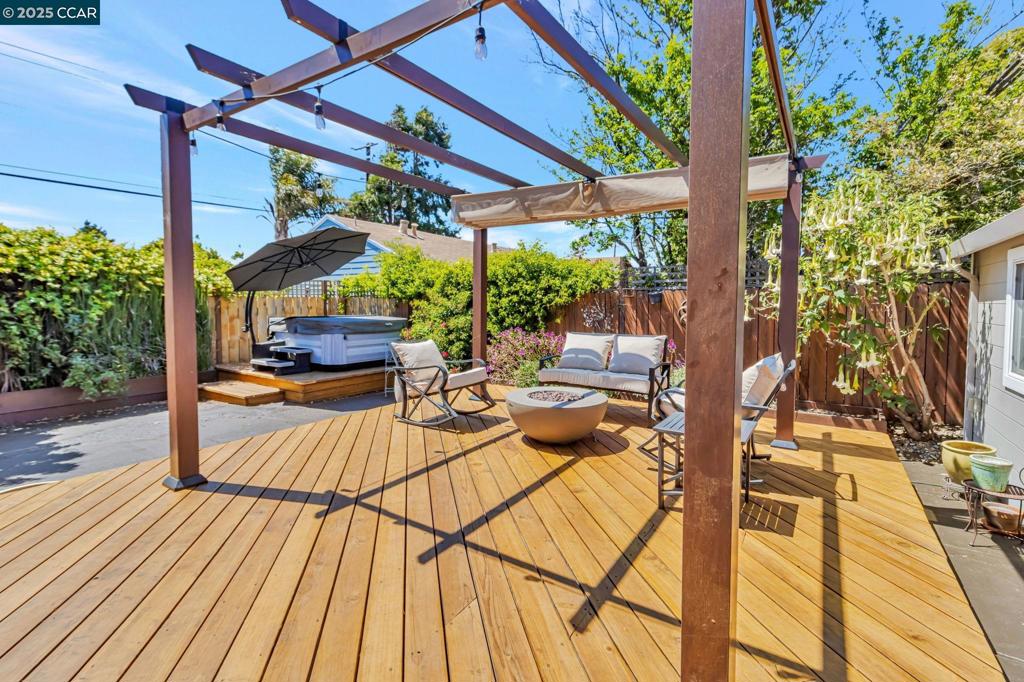 RICHMOND HEIGHTS - Residential