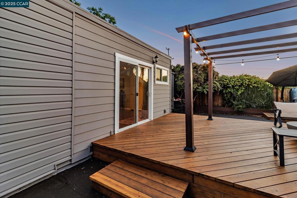 RICHMOND HEIGHTS - Residential