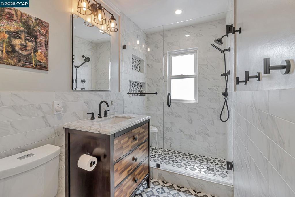 RICHMOND HEIGHTS - Residential