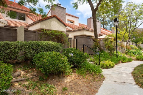 Photo of 925 Via Colinas, Westlake Village, CA 91362 (MLS # 226003217)