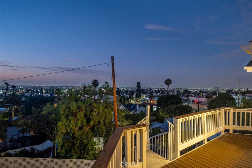 24643 Via Valmonte