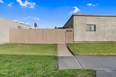 Photo of 2941 W Hemlock Street #22, Oxnard, CA 93035 (MLS # V1-33436)