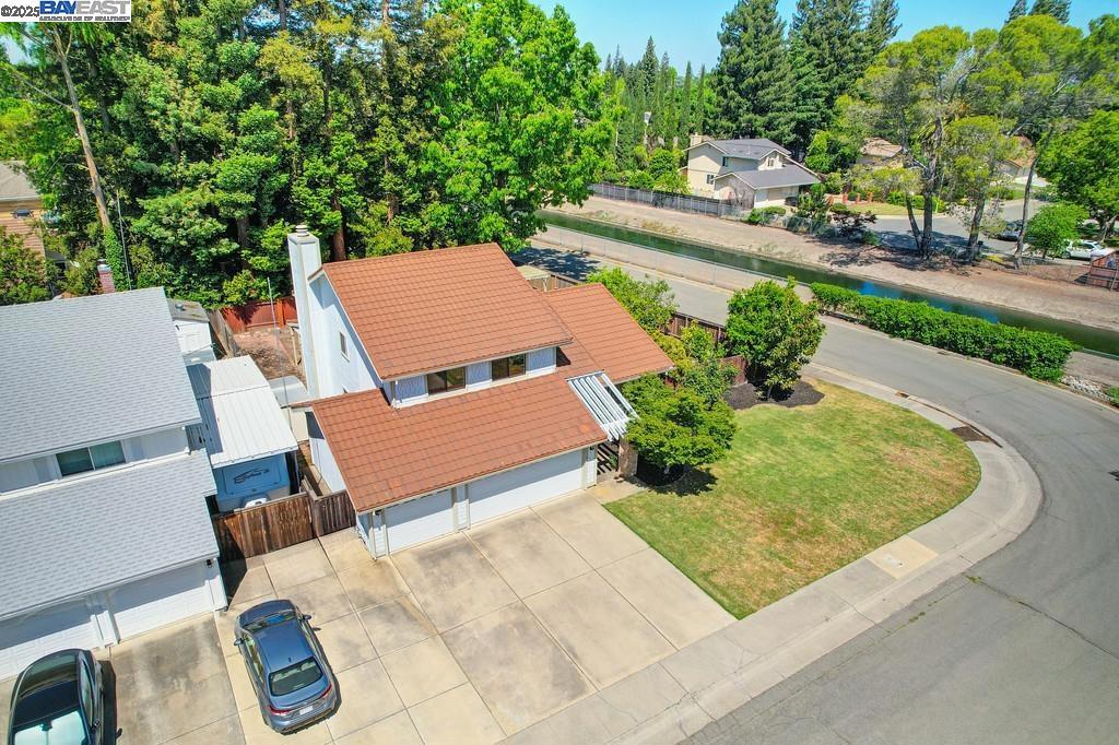35 Pebble River Cir