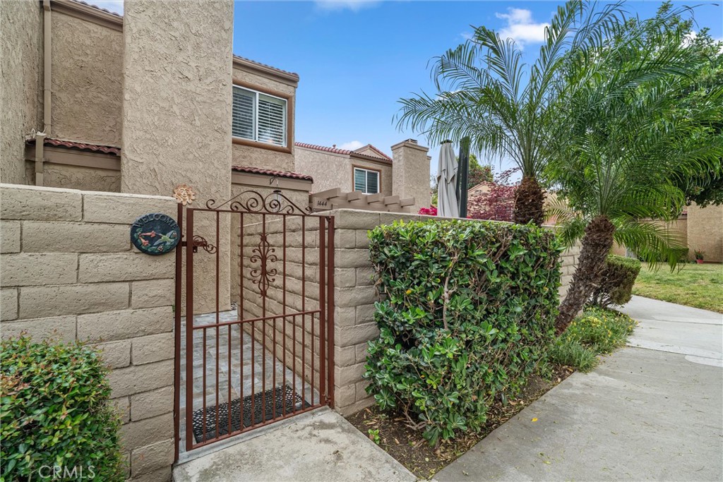 1444 Calle Grande 110
