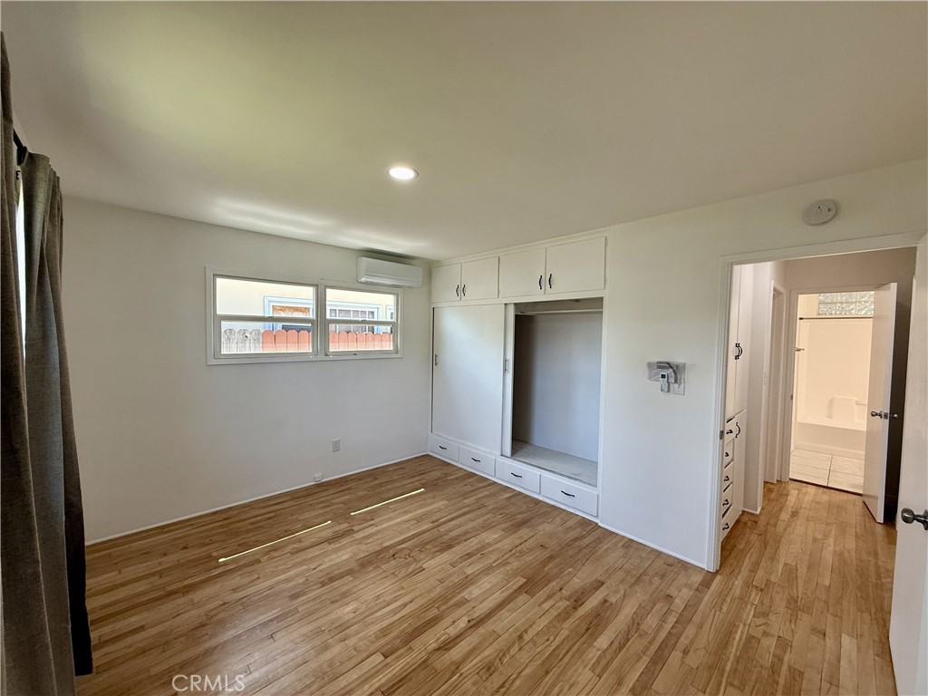 719 S Walnut
