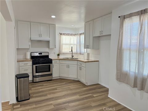 Photo of 719 S Walnut Ave, Brea, CA 92821 (MLS # CV26078250)