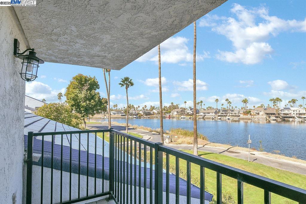 HARBOR BAY - Residential