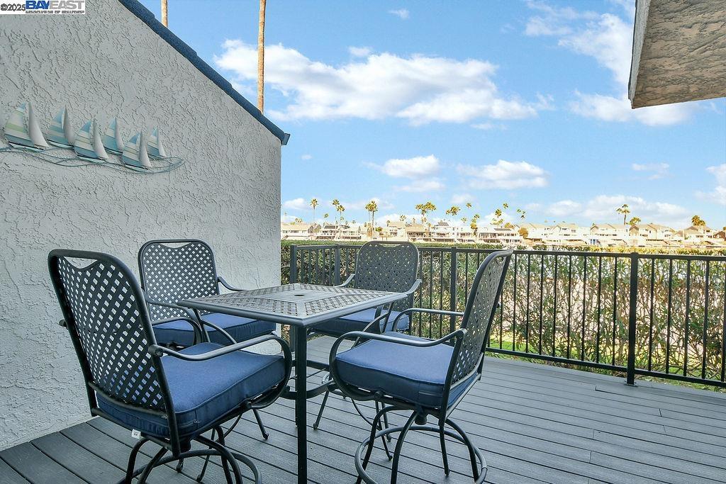 HARBOR BAY - Residential