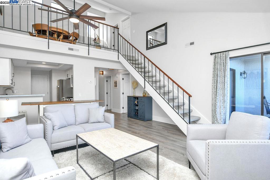 HARBOR BAY - Residential