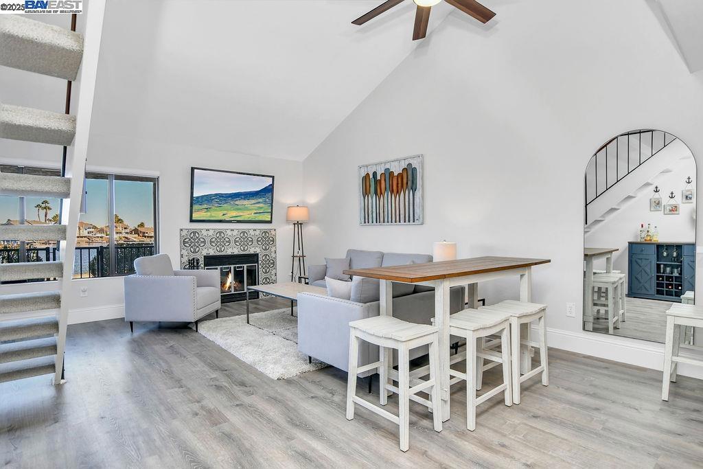 HARBOR BAY - Residential