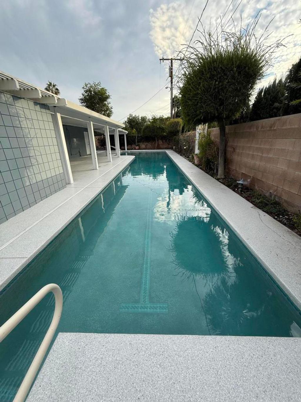 Photo of 1177 N Sunrise Way, Palm Springs, CA 92262 (MLS # 219140826DA)