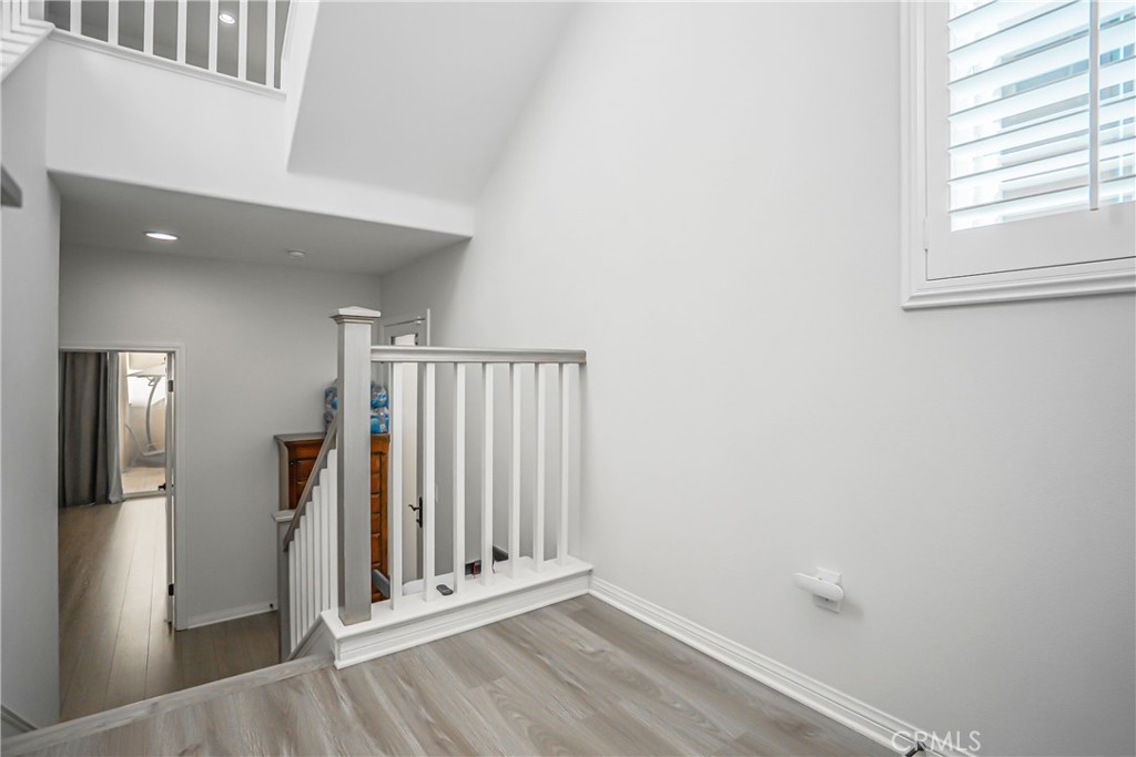 1122 Gardiner Lane