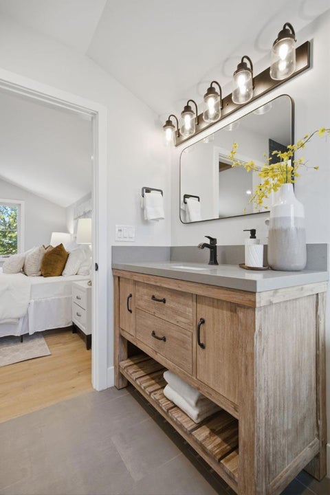 Tiny photo for 2087 Belle Avenue, San Carlos, CA 94070 (MLS # ML82064990)