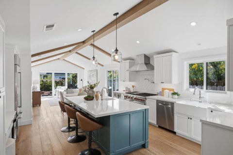 Tiny photo for 2087 Belle Avenue, San Carlos, CA 94070 (MLS # ML82064990)