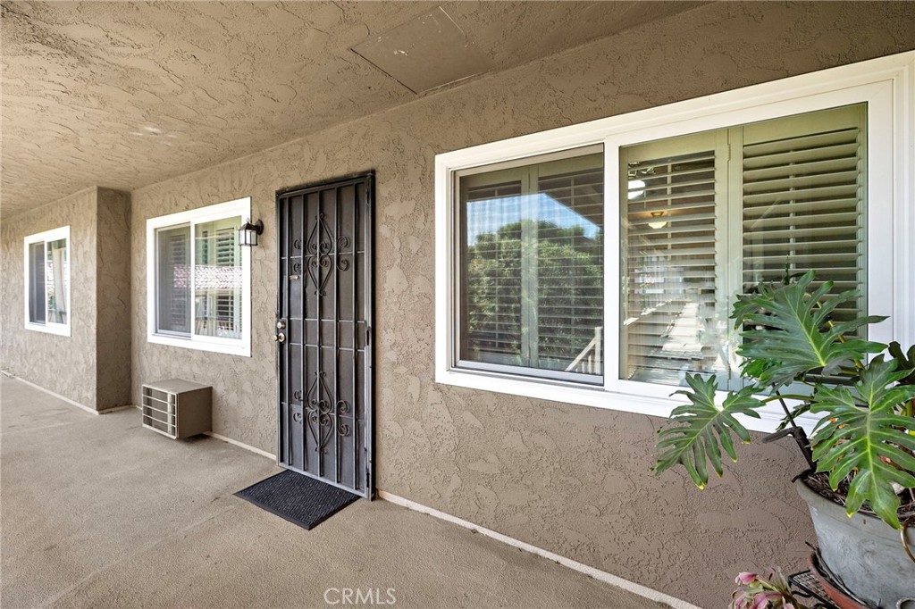 611 S La Veta Park Circle CI229