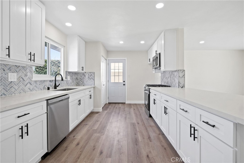 9694 Mount Barnard Drive