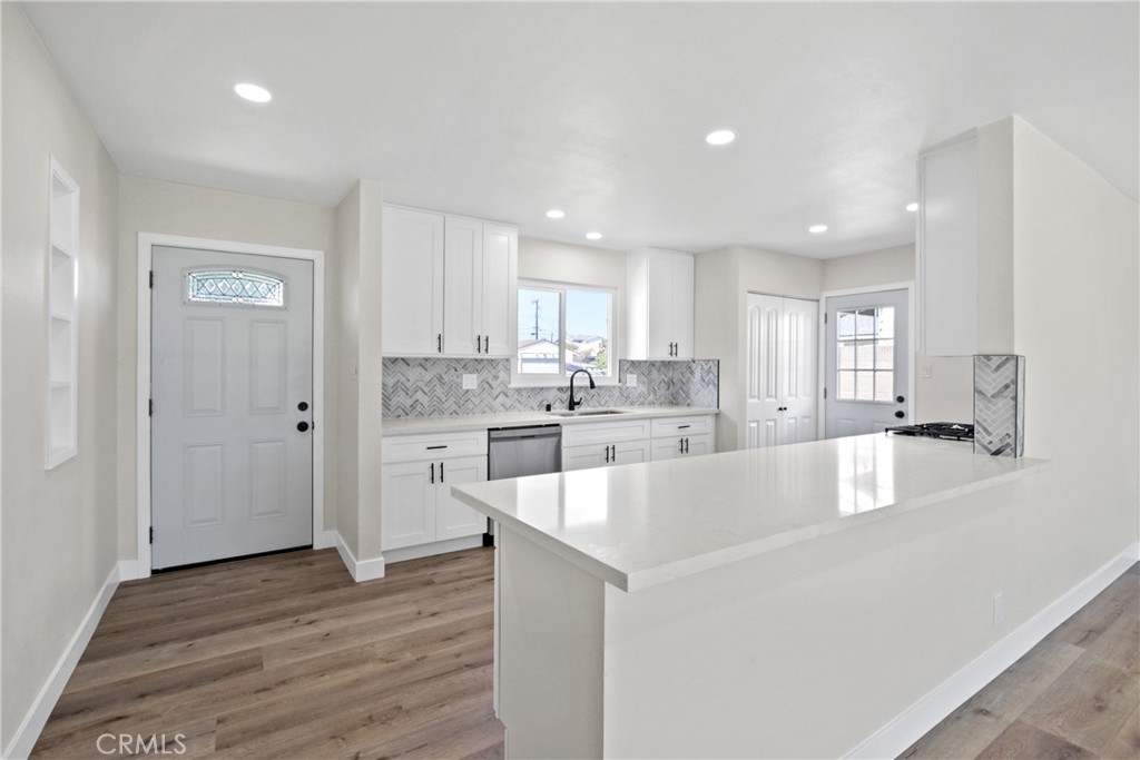 9694 Mount Barnard Drive