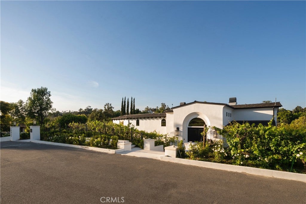 19432 Barrett Hill