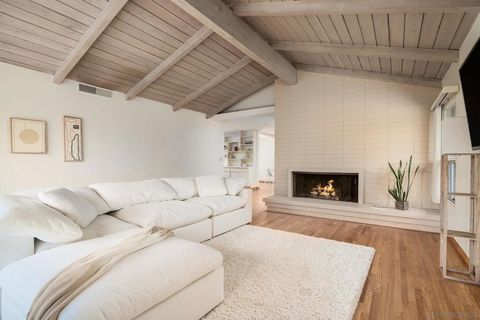 1444 Rodeo Dr La Jolla CA 92037