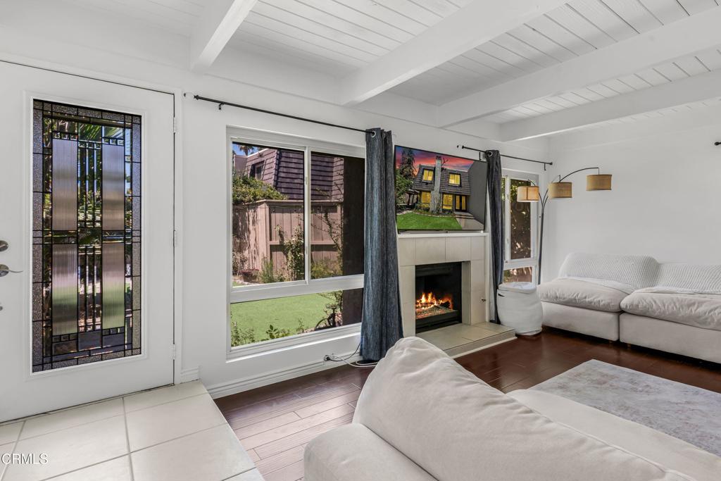 1541 Eucalyptus Circle