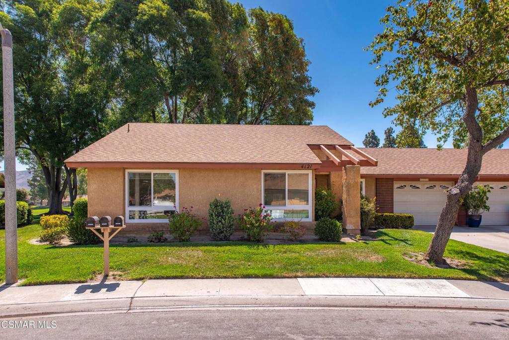 4121 Village 4