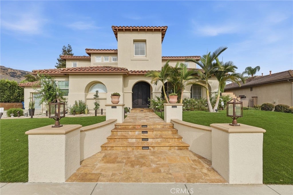 124 Grand Oaks