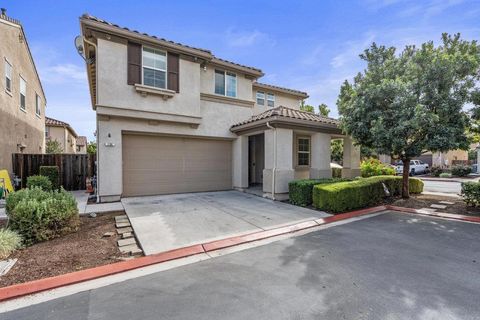 Photo of 130 Lusitano Way, Gilroy, CA 95020 (MLS # ML82026096) Photo of 130 Lusitano Way, Gilroy, CA 95020 (MLS # ML82026096)
