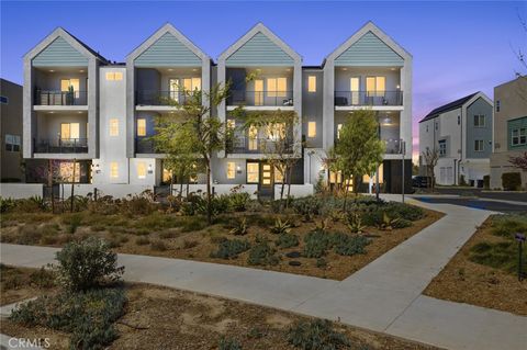Photo of 253 Sash, Irvine, CA 92618 (MLS # OC26102340)