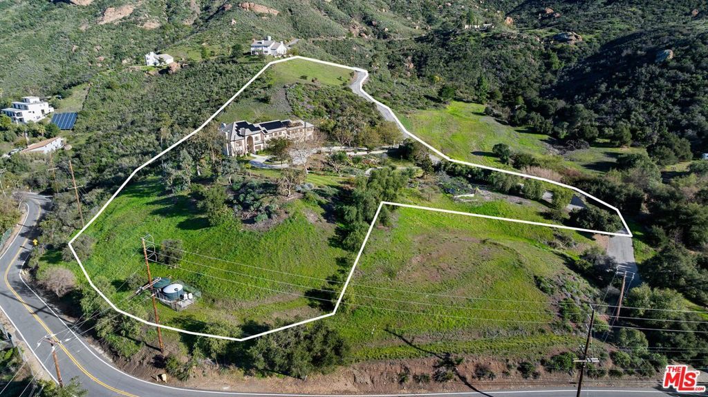 Photo of 480 Westlake Boulevard, Malibu, CA 90265 (MLS # 26645049)