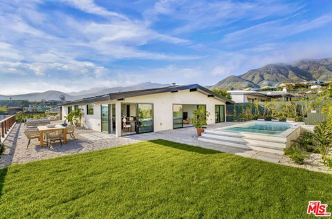 Photo of 3748 Seahorn Drive, Malibu, CA 90265 (MLS # 26985239)