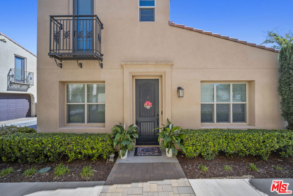 Welcome to Your Upgraded Retreat in Villa Metro, Santa Clarita. Step into this beautifully maintained, detached single-family home nestled in the highly desirable Villa Metro community of Santa Clarita. With 3 spacious bedrooms and 3 full bathrooms, this bright and inviting residence blends contemporary style with thoughtful upgrades for modern living. Enjoy a seamless open-concept floor plan that connects the living, dining, and kitchen areas perfect for entertaining or relaxing with loved ones. The kitchen is a standout, boasting an upgraded KitchenAid stainless steel dishwasher, Whirlpool stainless steel microwave, and a modern GE gas range with air fry function and WiFi connectivity offering both style and high performance for the home chef. Thoughtfully designed for comfort and flexibility, the home features a bedroom and full bathroom conveniently located downstairs, ideal for guests, a home office, or multi-generational living. Upstairs, the second bedroom includes its own private en-suite bath, creating a dual suite-style layout perfect for added privacy or hosting. Step outside to your private patio, ideal for morning coffee or relaxing evenings under the stars. A spacious 2-car garage with direct access adds extra ease and functionality. As a resident of Villa Metro, you'll enjoy resort-style amenities including a clubhouse, sparkling pool and spa, fire pit, children's playground, and a lush community garden. Commuters will love the proximity to Metrolink stations, and everyone will appreciate being just minutes from shopping, dining, and more. Turnkey. Stylish. Convenient. Don't miss your chance to call this move-in ready gem your new home! There is Mello Roos: $2,071/year.