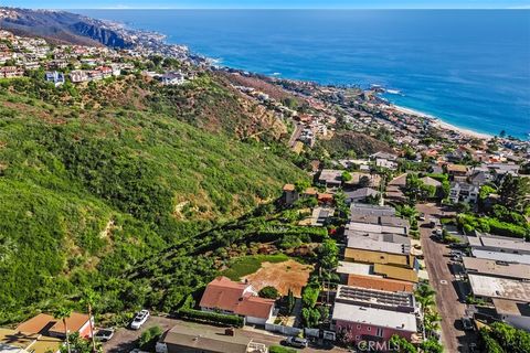 Tiny photo for 1285 Cortez Avenue, Laguna Beach, CA 92651 (MLS # OC25282294)