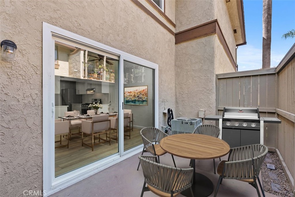 Aliso Villas (AV) - Residential