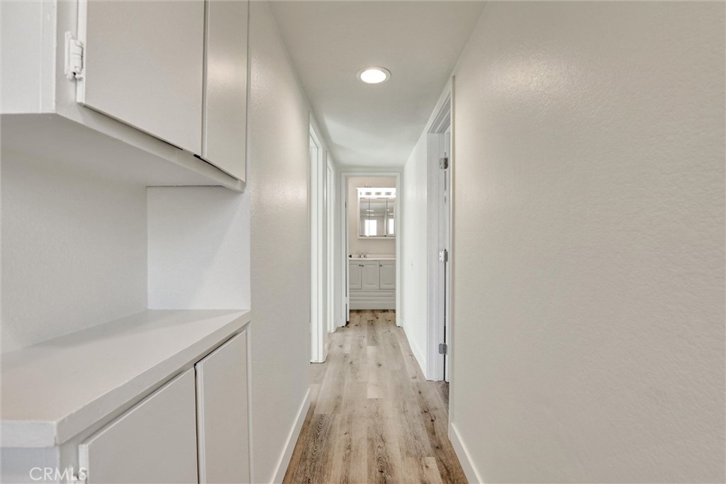 Aliso Villas (AV) - Residential