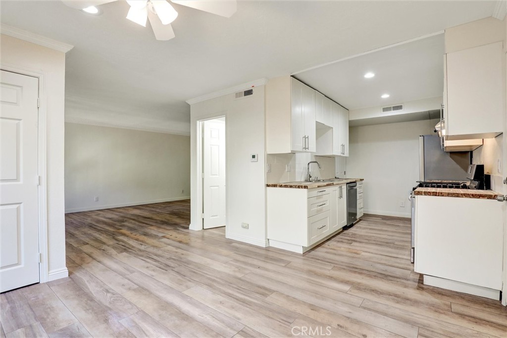 Aliso Villas (AV) - Residential