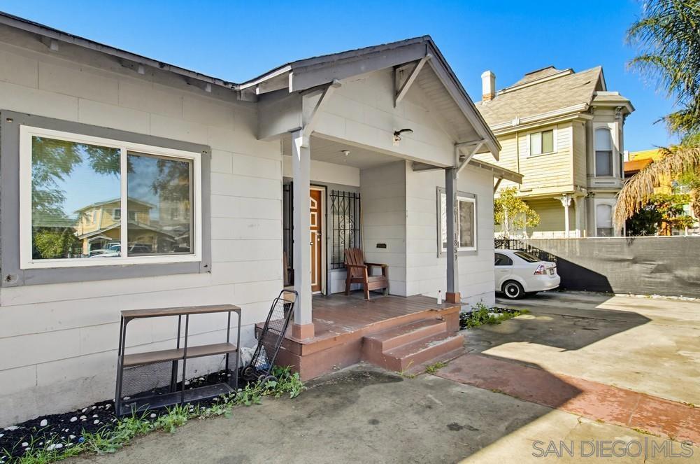 1859 1861 Irving Ave