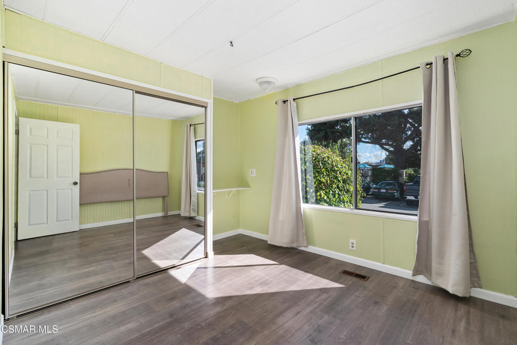 Lamplighter MHP - 1004922 - Manufactured In Park