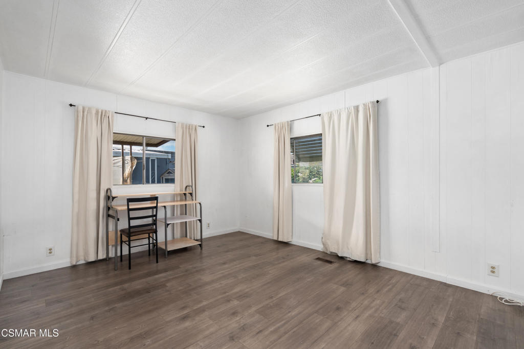 Lamplighter MHP - 1004922 - Manufactured In Park