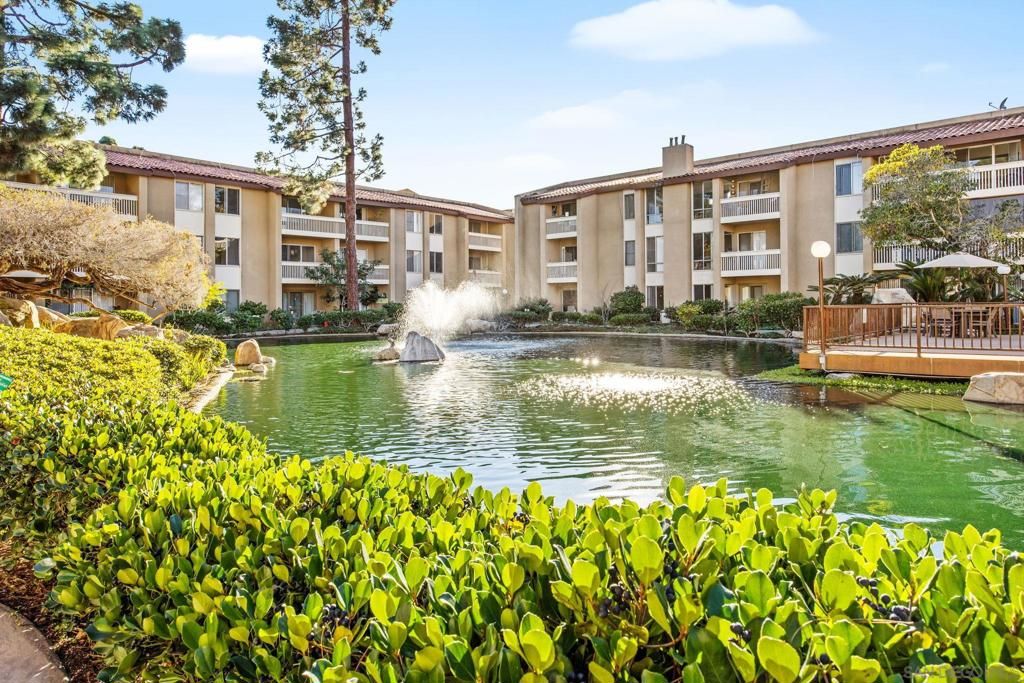 Photo of 1855 Diamond St St #5-232, San Diego, CA 92109 (MLS # 2601273SD)