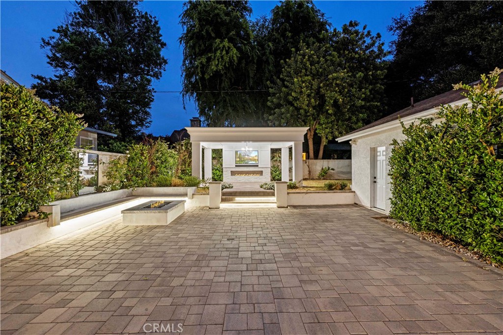 Properties 2 1281 E Orange Grove Boulevard