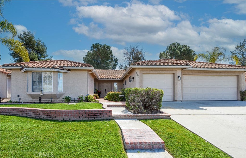 2591 Peach Tree
