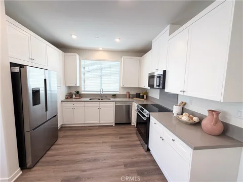 7188 Lisbon Way, Highland, CA 92346 - MLS#: CV26123164