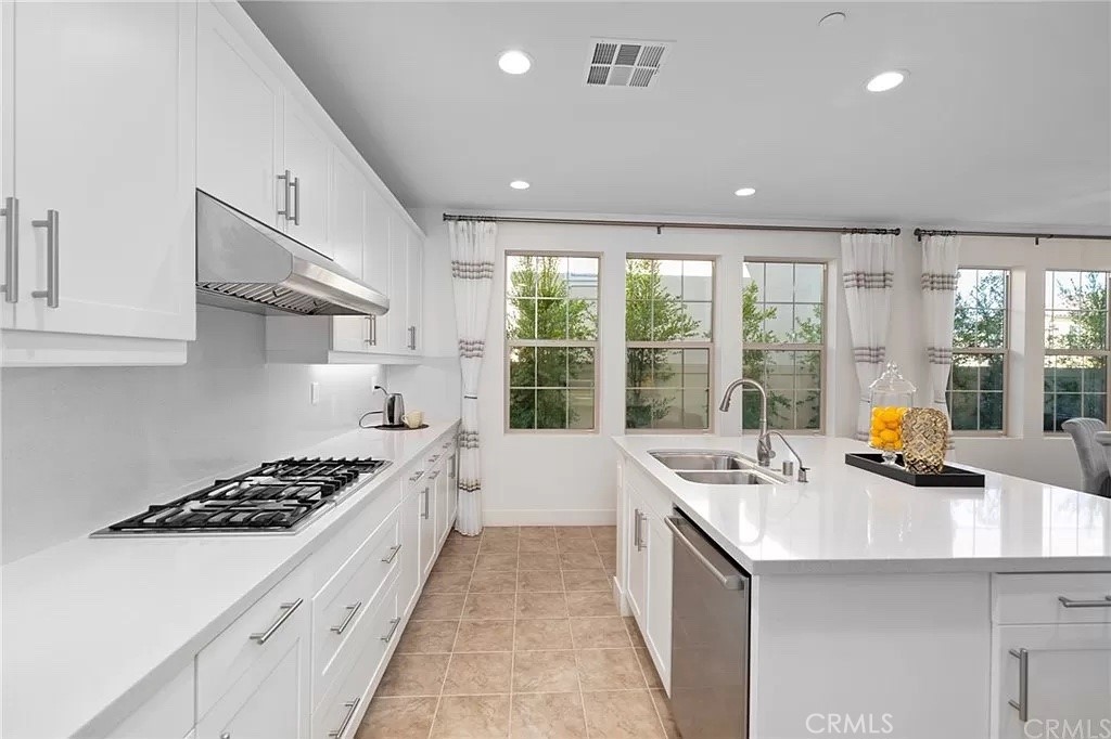 2307 Arroyo Oaks Court