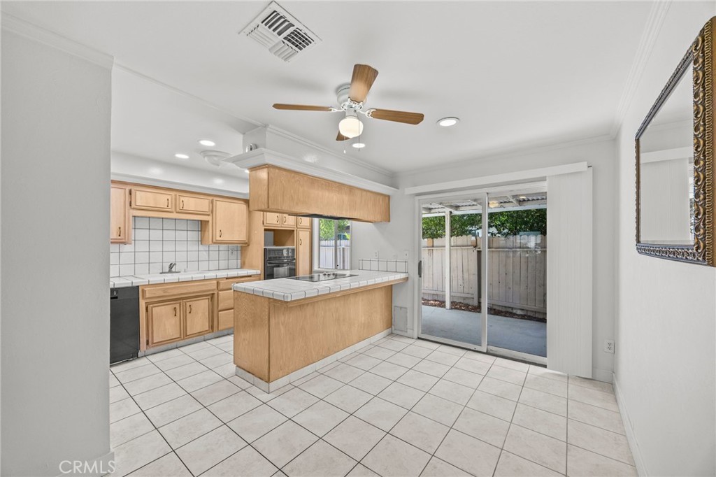 17920 Irvine Boulevard 55