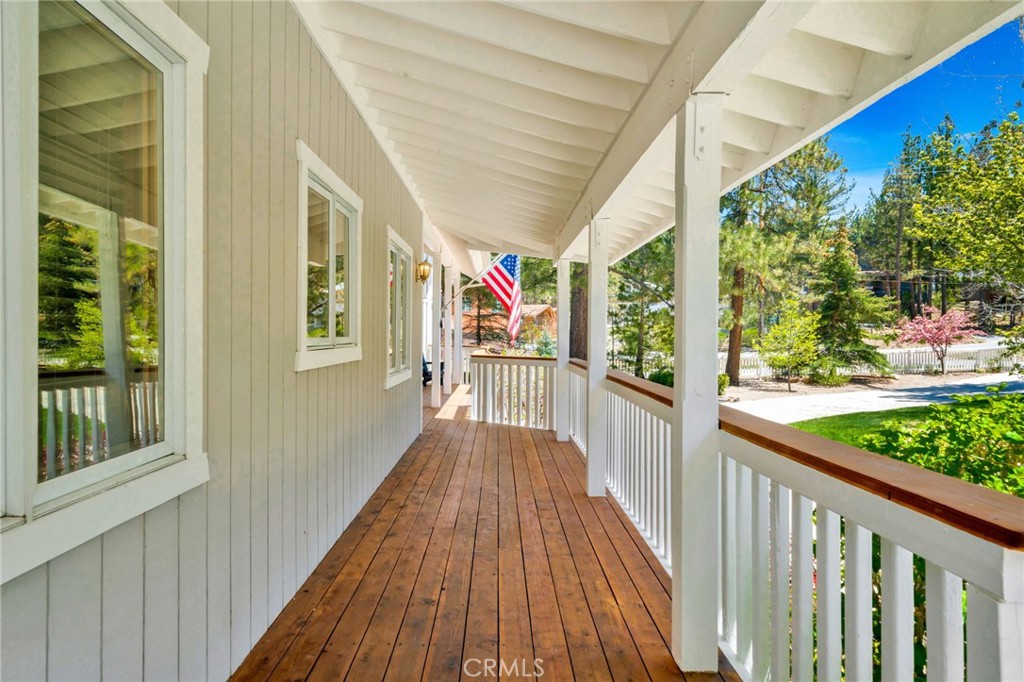 40034 Lakeview Drive